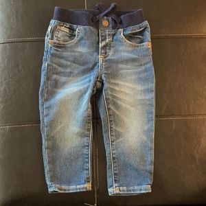 ❤️1 for $7 or 2 for $11: Baby Gap pull-on Slim Fit Jeans - size 12-18M